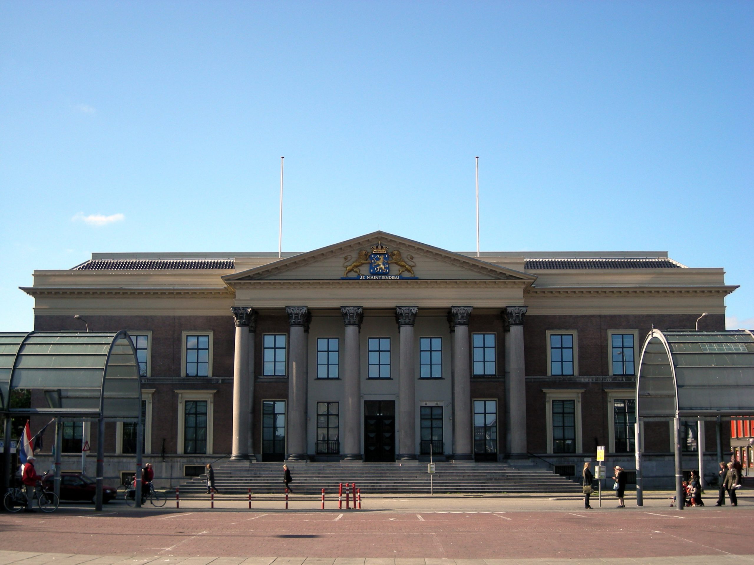 Paleis_van_Justitie_Leeuwarden_01