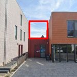 het-gaat-om-de-vergunning-voor-een-verdieping-op-de-rode-garage