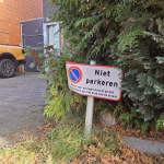 over-dit-bordje-voeren-de-buren-hun-inmiddels-zesde-rechtszaak